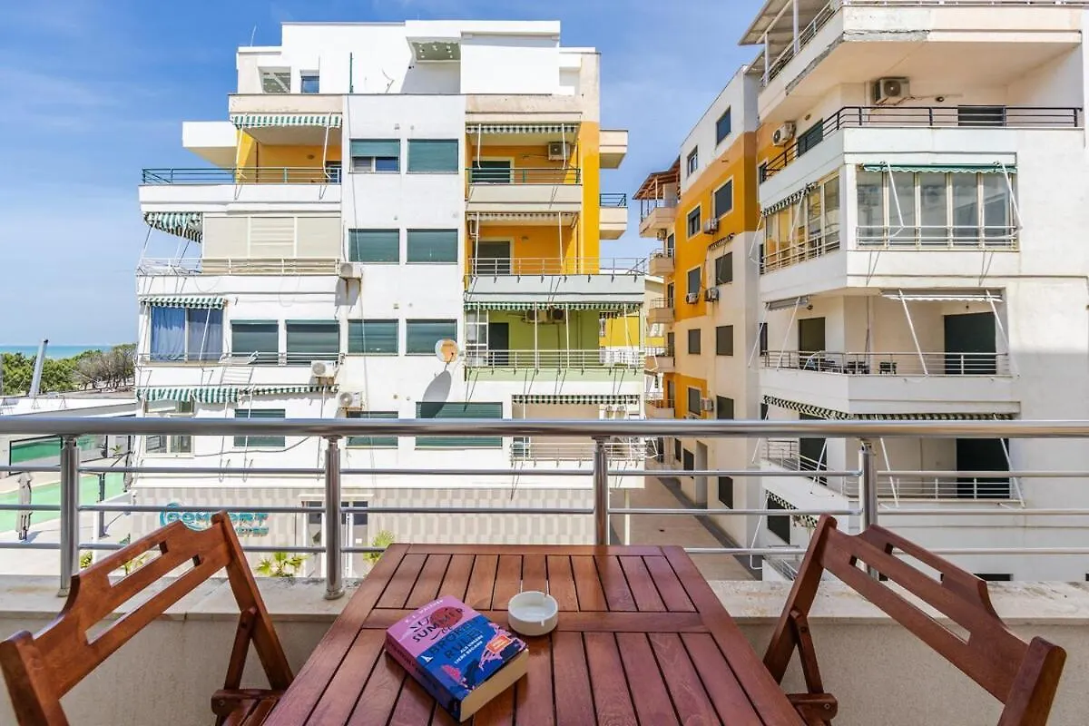 Relax Seafront Apartment By Ps Golem